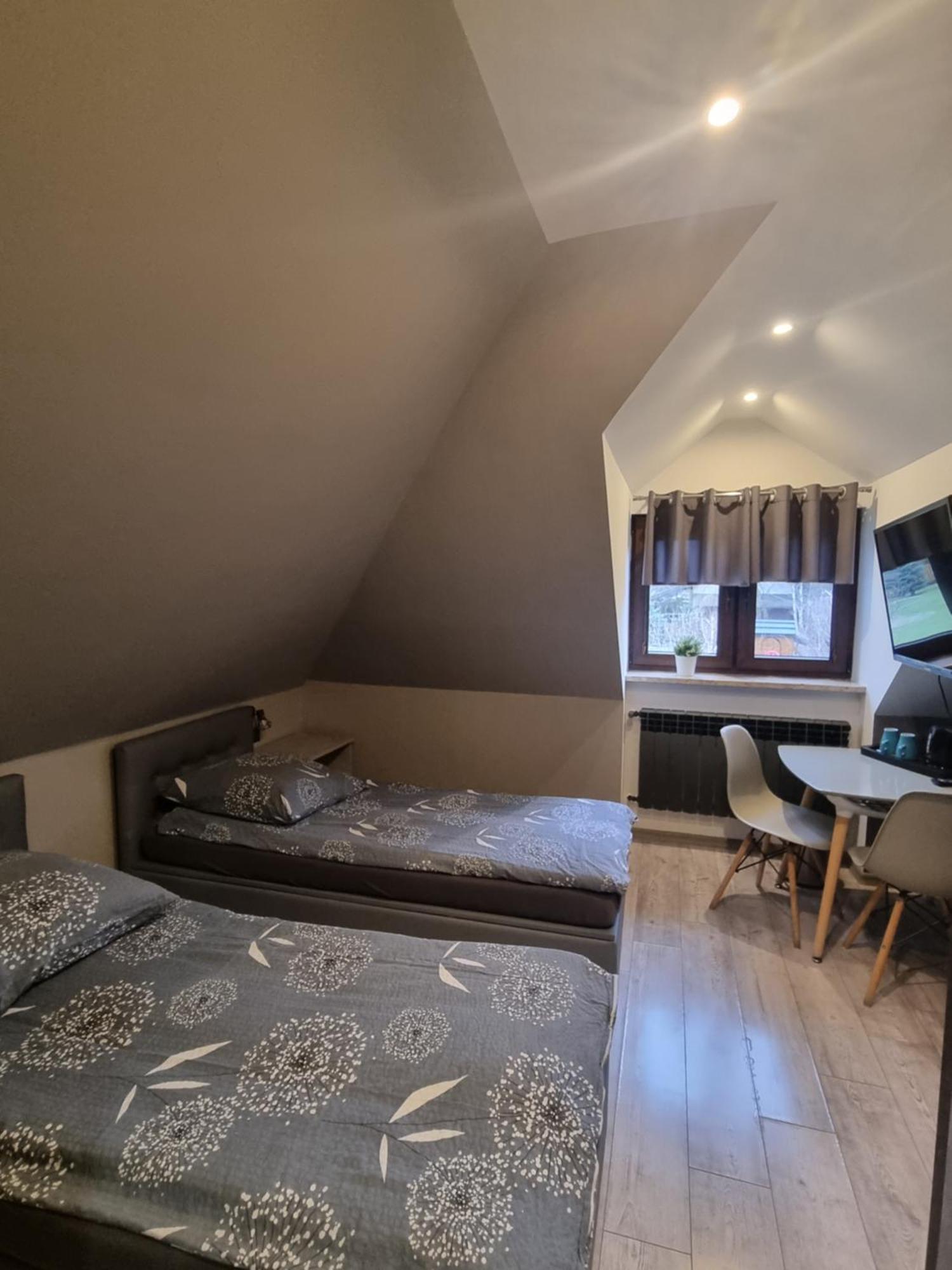 Przystan Apartment Rozalin  Екстериор снимка